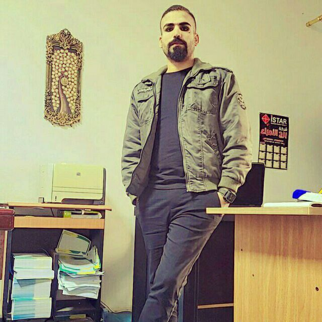 user-avatar